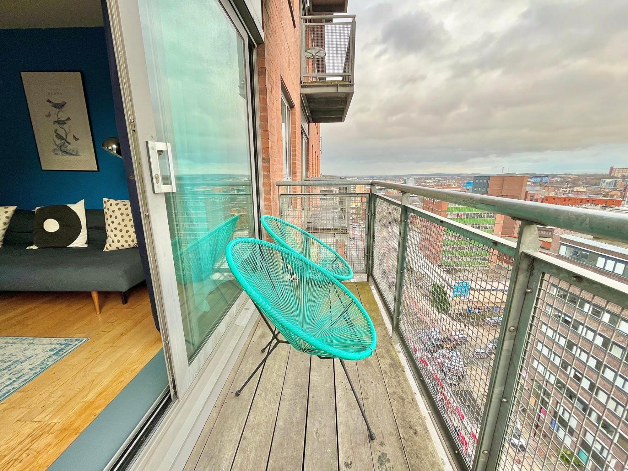 Skyview Apartment By Noknokstay - City Centre With Parking - Group, Family, Business Sheffield Esterno foto