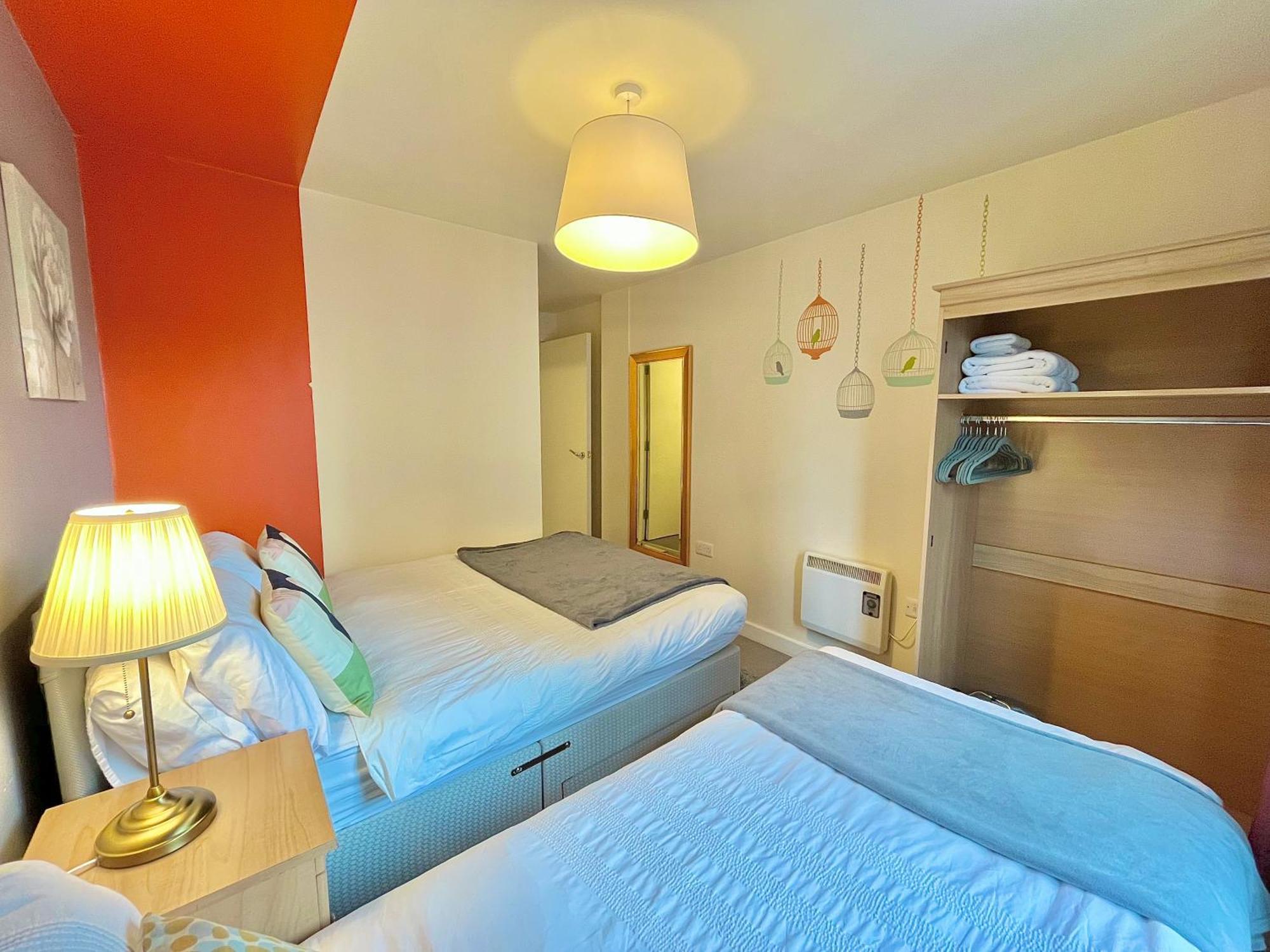 Skyview Apartment By Noknokstay - City Centre With Parking - Group, Family, Business Sheffield Esterno foto