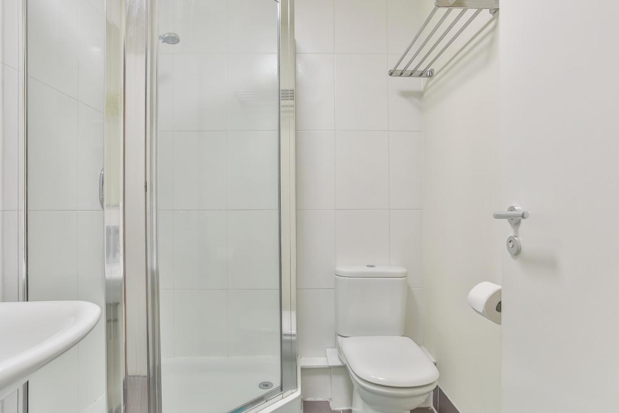 Skyview Apartment By Noknokstay - City Centre With Parking - Group, Family, Business Sheffield Esterno foto